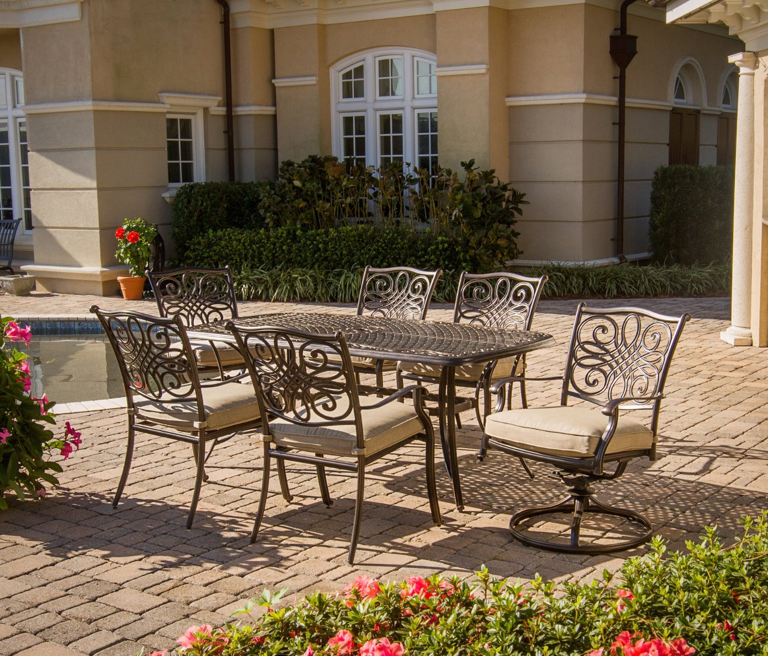 Hanover Traditions 7-Piece Deep-Cushioned Outdoor Dining Set Review