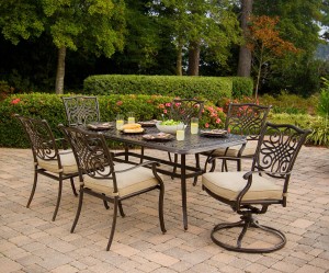 Hanover TRADITIONS7PCSW 7-Piece Deep-Cushioned Outdoor Dining Set 